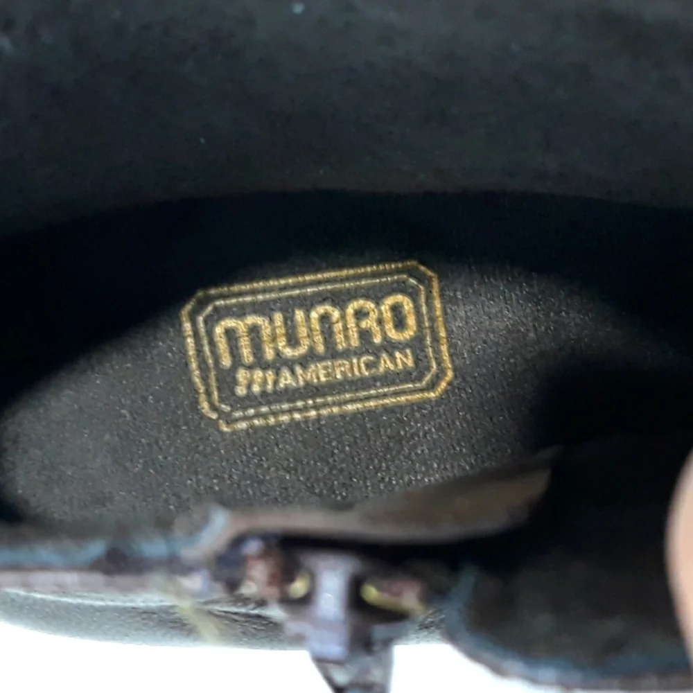 Munro American Leather Brown Ankle Boots Zippered Size 11 M